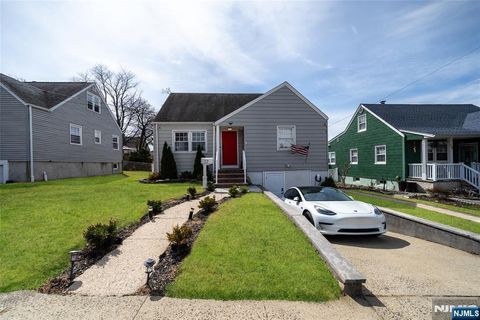 17 Birchwood Drive, North Arlington, NJ 07031 - #: 25008852