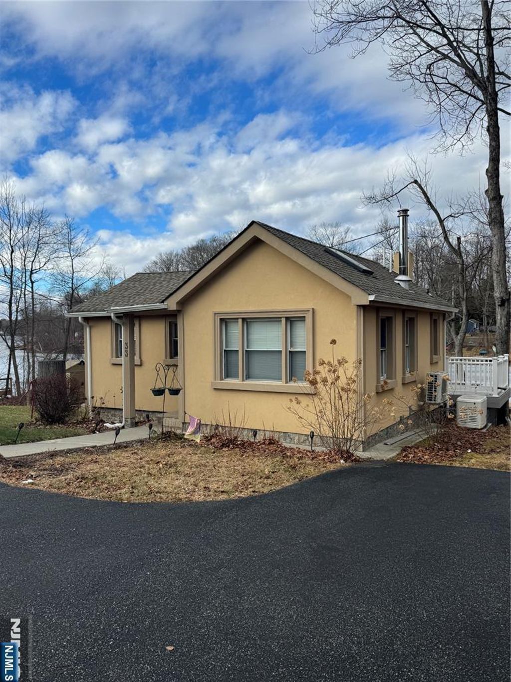 Photo of 33 Race Track Drive, West Milford, NJ 07421 (MLS # 26001505)