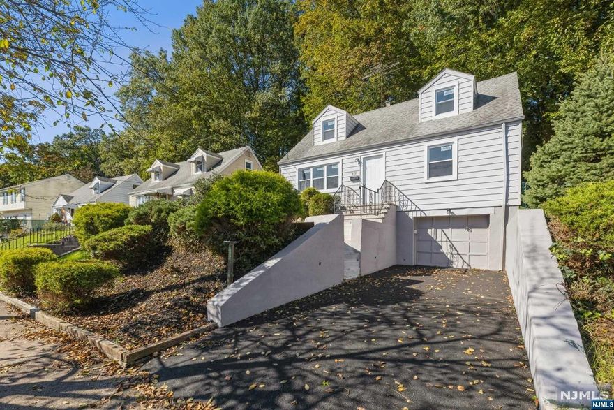 Very spacious and completely renovated property in Bloomfield NJ. Featuring 3 bedrooms, living room, Eat in Kitchen, hardwood floors, central heat and AC, one car garage and 1 car driveway. Close to schools, shopping centers and parks. Easy access to main roads and highways.