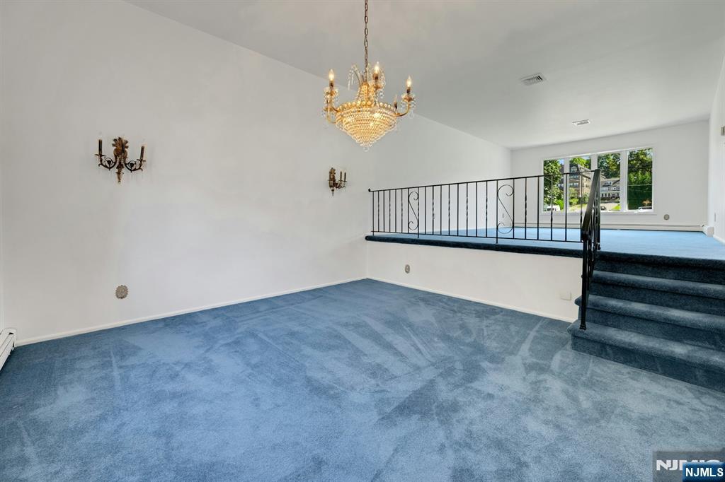10 Klimback Court