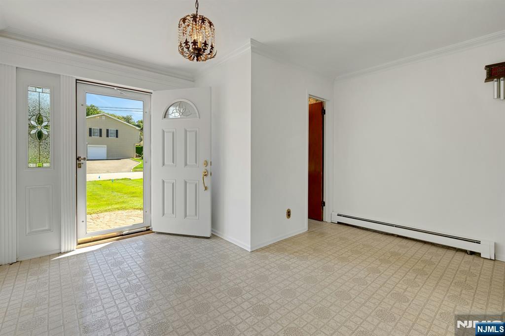 10 Klimback Court