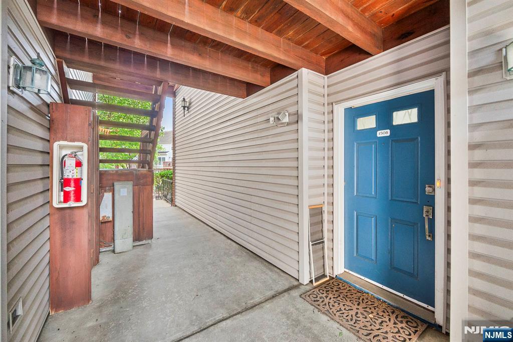 1508 Westgate Drive