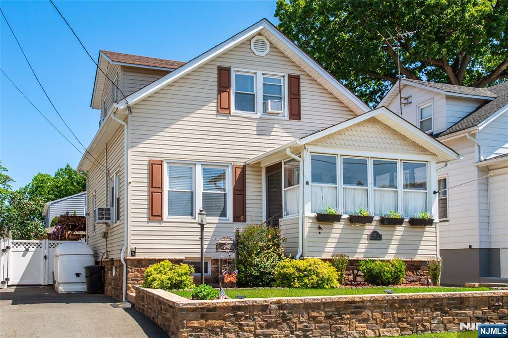 41 Frederick Avenue