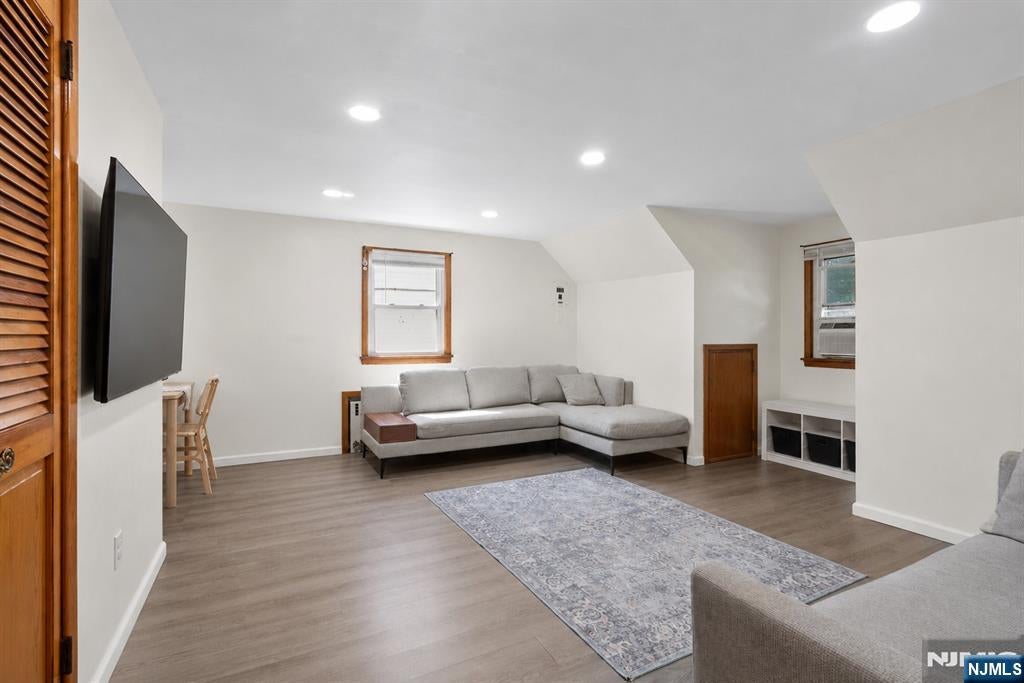 422 Union Avenue