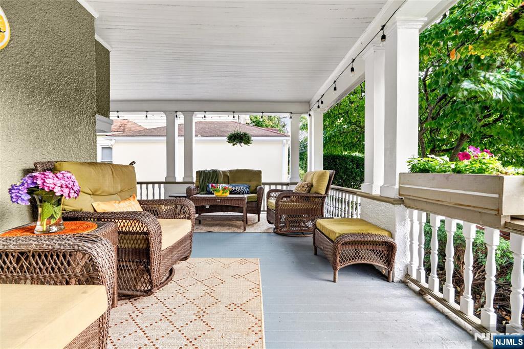 39 Overlook Avenue