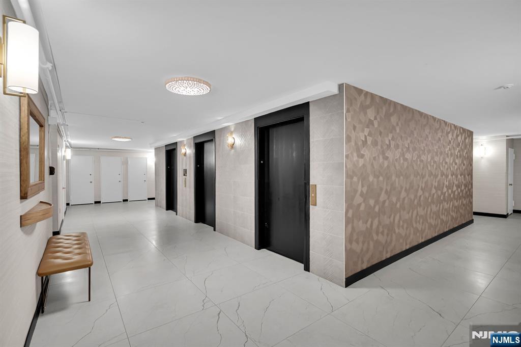 300 Winston Drive C1601