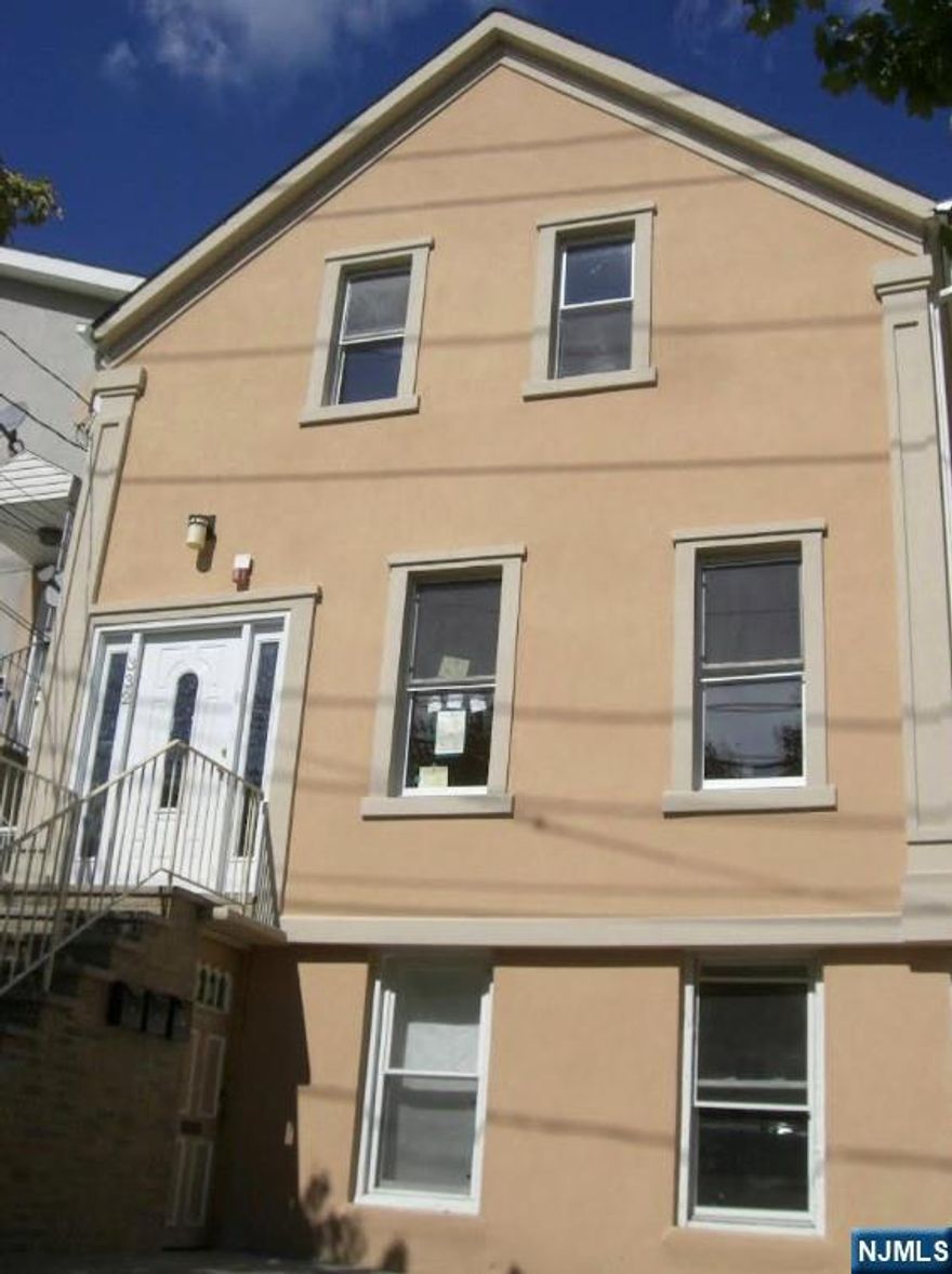 Fully renovated 2-bedroom, 1-bath apartment in a well-maintained multi-family home, ideally located in the heart of Guttenberg. This beautifully updated unit features brand-new finishes throughout, including fresh paint, a modern kitchen with quartz countertops, and a stylishly renovated bathroom with elegant tilework. Street parking available. A pet may be considered with additional monthly pet rent. Tenant responsible for utilities; landlord handles snow removal. Credit check and proof of income required. Great location, easy access to transportation into NYC!