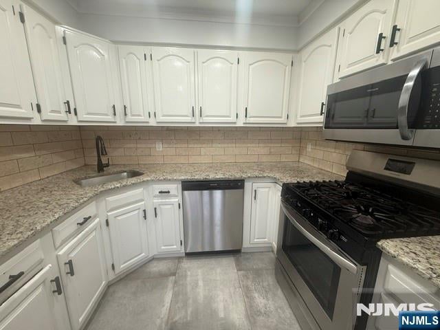 396 Harrison Avenue 101