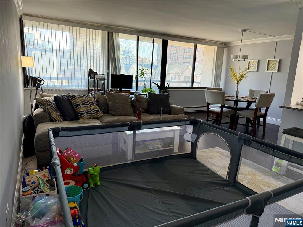 555 Gorge Road 3J