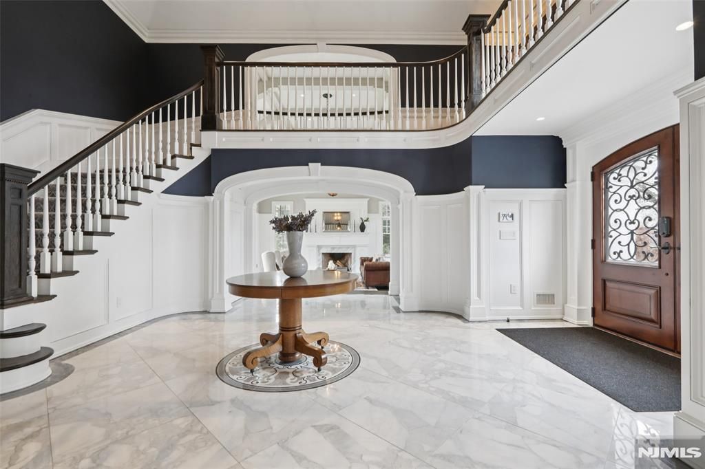 Photo of 97 Heights Road, Ridgewood Village, NJ 07450 (MLS # 26008897)