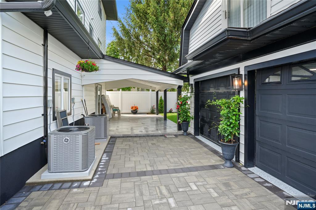 243 Hayward Place