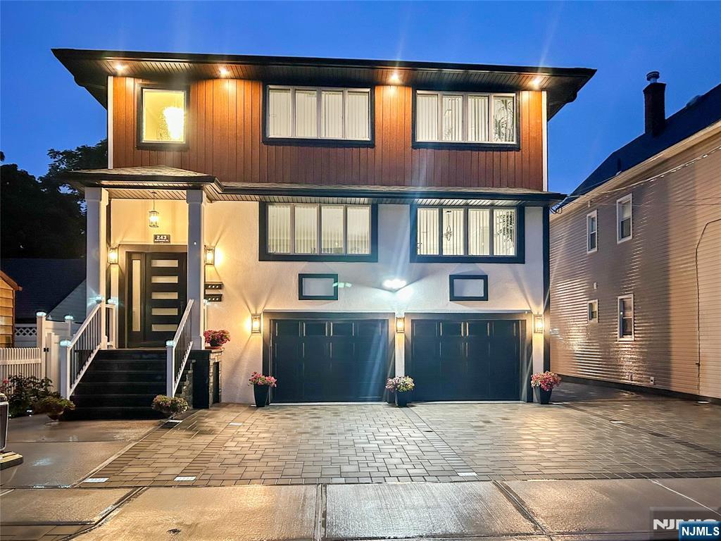 243 Hayward Place