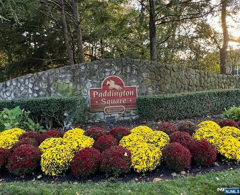 Photo of 1069 Cambridge Ct #1069, Mahwah, NJ 07430 (MLS # 25036125) Photo of 1069 Cambridge Ct #1069, Mahwah, NJ 07430 (MLS # 25036125)