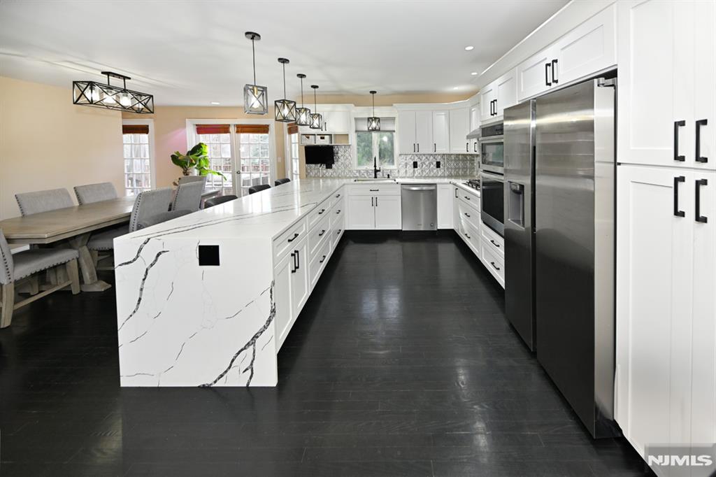 2604 Cleveland Avenue