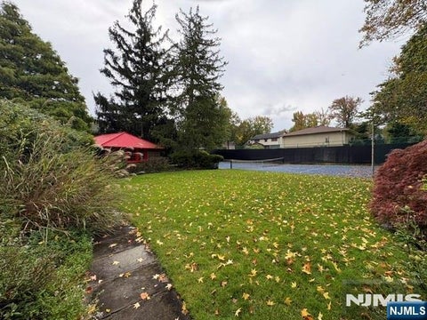Photo of 160 Demarest Avenue, Englewood Cliffs, NJ 07632 (MLS # 26040798)