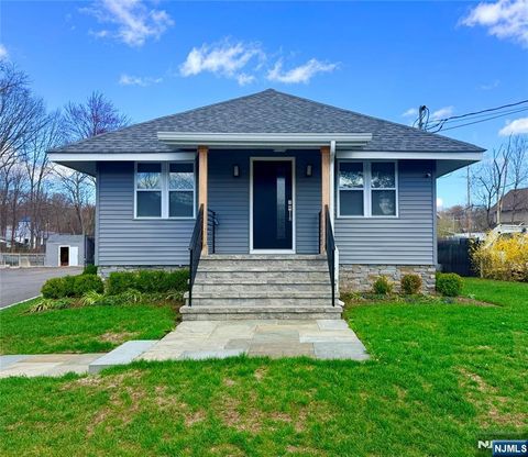 Photo of 24 Grant Street, Ramsey, NJ 07446 (MLS # 26003346)