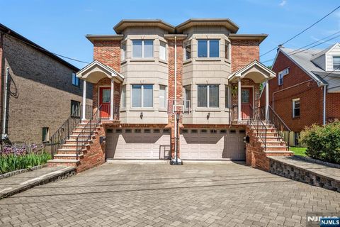 2041 Edwin Avenue Fort Lee NJ 07024