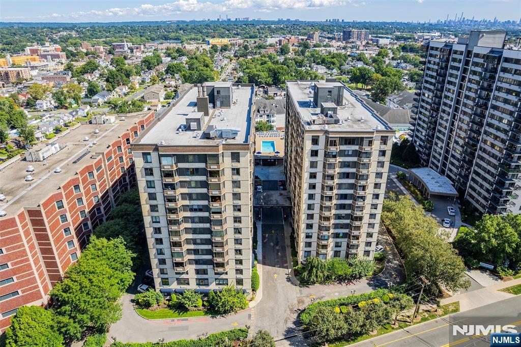 326 Prospect Avenue 5J