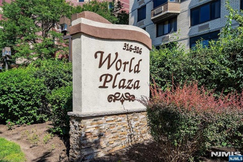 Photo of 326 Prospect Avenue #5J, Hackensack, NJ 07601 (MLS # 26040463)