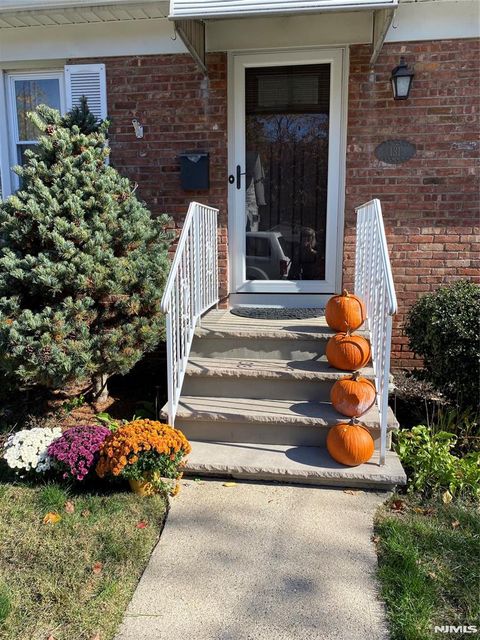 Photo of 131 1st Ave, Hawthorne, NJ 07506 (MLS # 26022180)