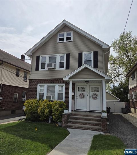 Photo of 1528 Parmelee Ave #2, Fair Lawn, NJ 07410 (MLS # 26015717)