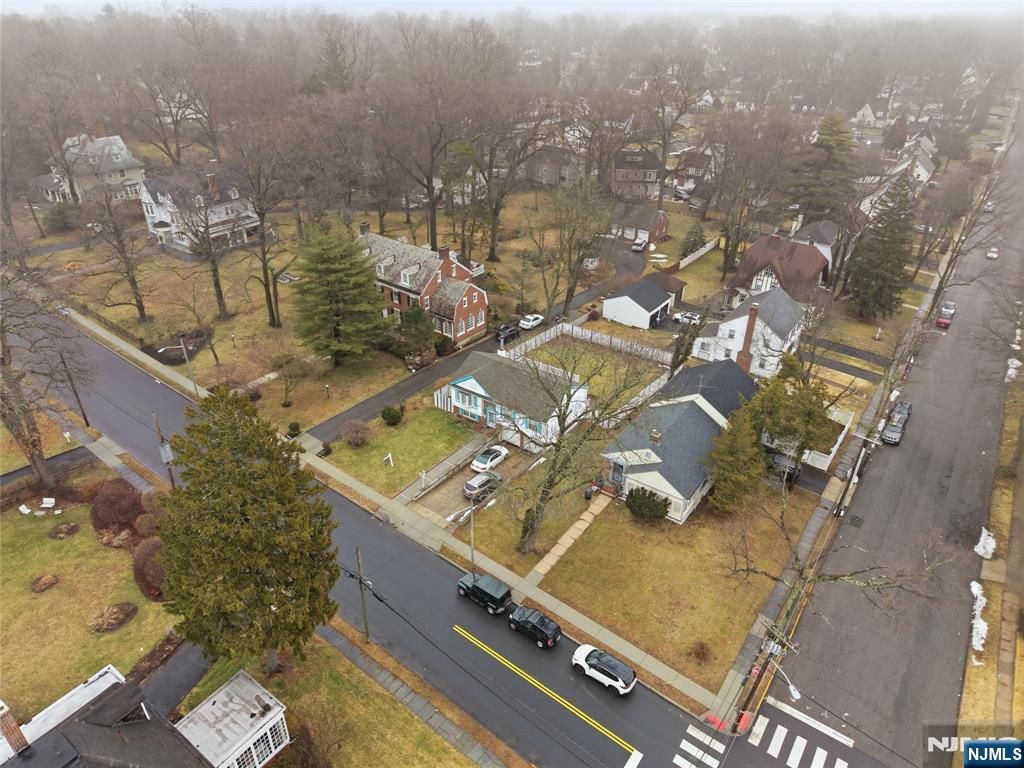 Photo of 674 Berkeley Avenue, Orange, NJ 07050 (MLS # 26007791)