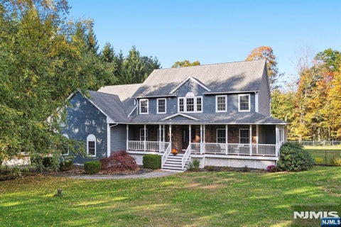 Photo of 6 Christine Court, West Milford, NJ 07480 (MLS # 26039798)