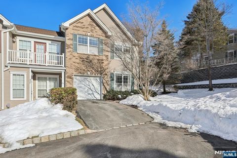 459 Lost River Court Mahwah NJ 07430