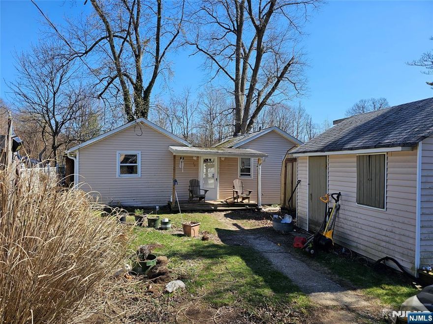 This ranch style home is being sold strictly as-is and requires complete renovation ideal for investors, builders, or buyers looking for a full project. Set on a scenic riverfront lot, the property offers a rare opportunity to create your own retreat in a beautiful natural setting. Cash offers preferred. Buyer responsible for all CCO inspections, certifications, and due diligence.