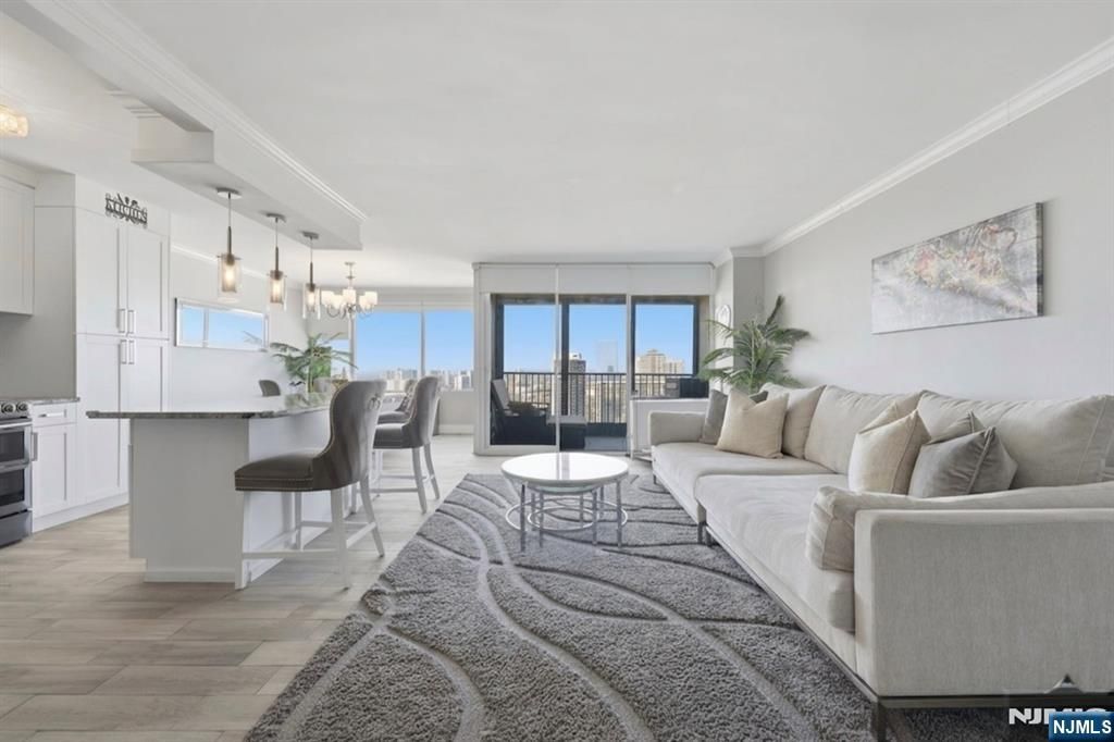 Photo of 6 Horizon Rd #2809, Fort Lee, NJ 07024 (MLS # 26012635)