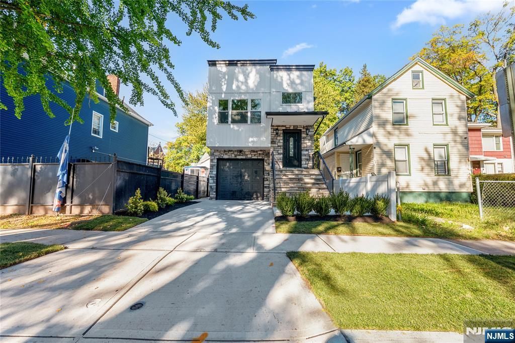 Photo of 63 Oak Street, East Orange, NJ 07018 (MLS # 25038399)