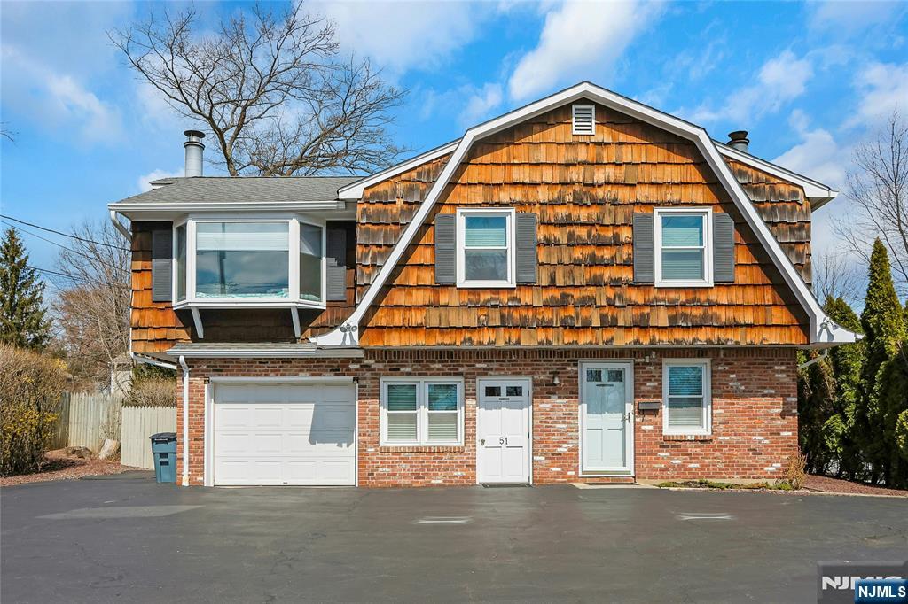 51 E Prospect Street