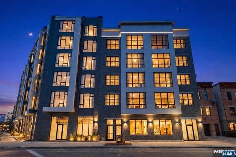 Photo of 386 5th Street #302-A, Jersey City, NJ 07302 (MLS # 26010373)