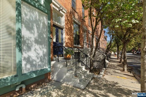Photo of 273 Monmouth Street #3, Jersey City, NJ 07302 (MLS # 26036296)