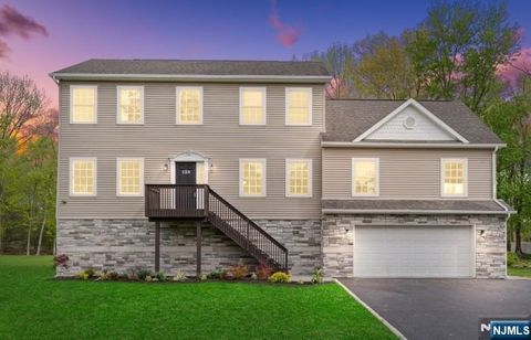 Photo of 128 Big Piece Road, Fairfield, NJ 07004 (MLS # 26015656)