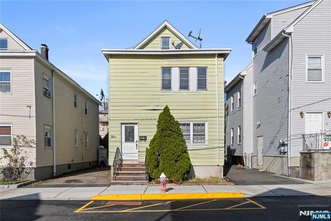 5 Edison Place East Rutherford NJ 07073