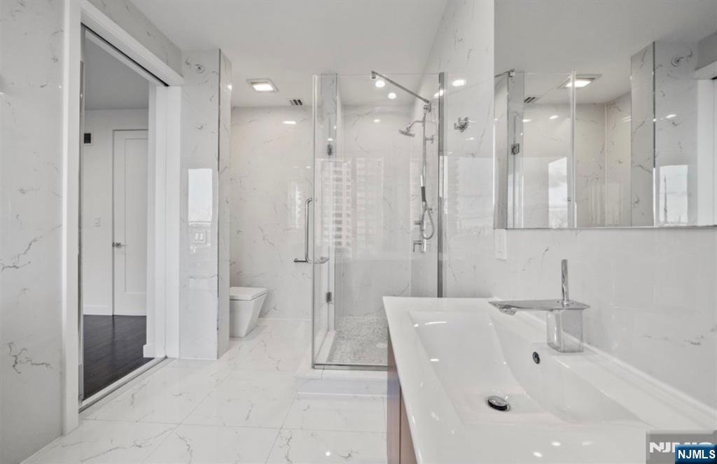 502 Washington Place