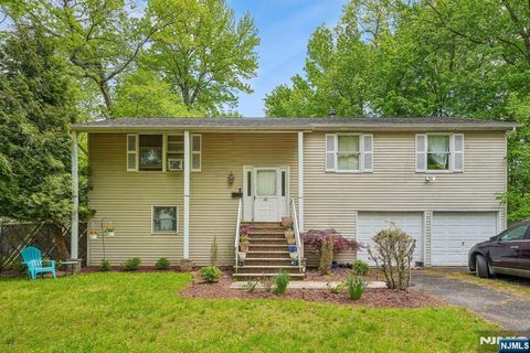 Photo of 121 Wood Street, Englewood, NJ 07631 (MLS # 26016018)