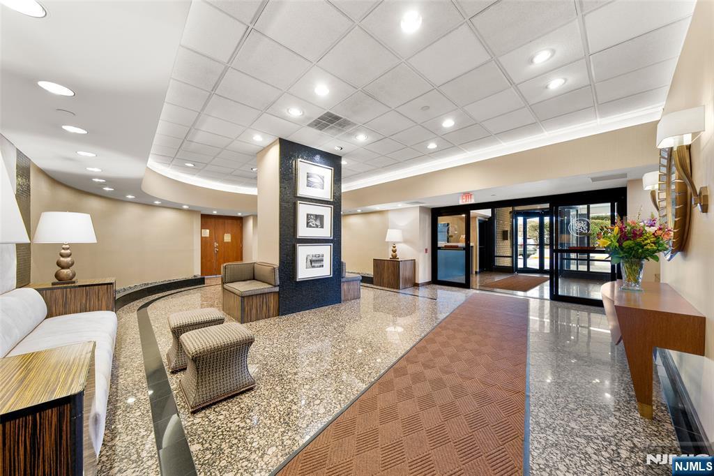 800 Palisade Avenue 1205