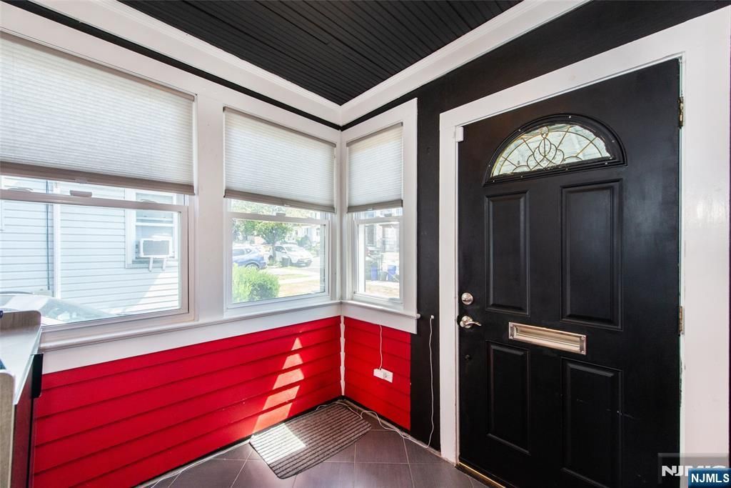 Photo of 5 Newell Place, North Arlington, NJ 07031 (MLS # 25044216)