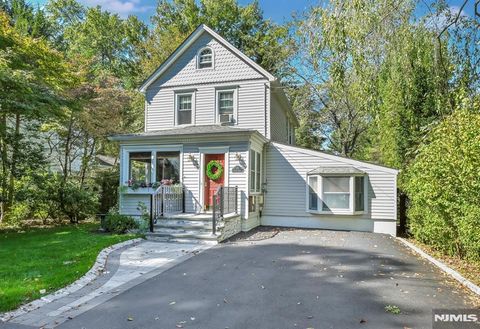 25 Maple Avenue Demarest NJ 07627