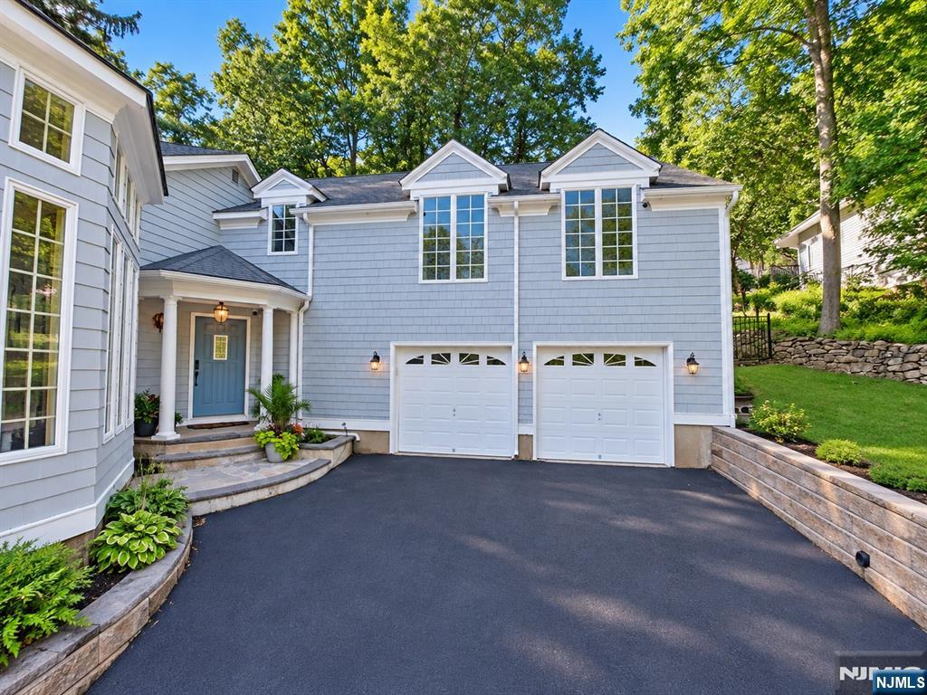 35 Sunny Hill Road