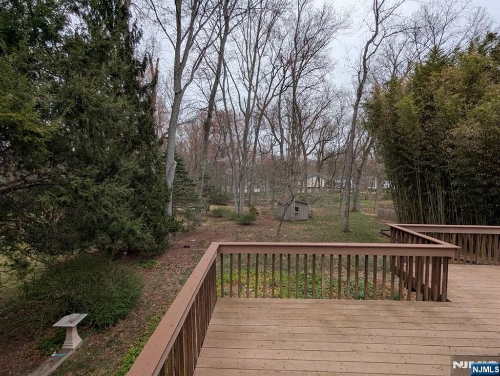 Photo of 97 Columbus Avenue, Closter, NJ 07624 (MLS # 26011046)