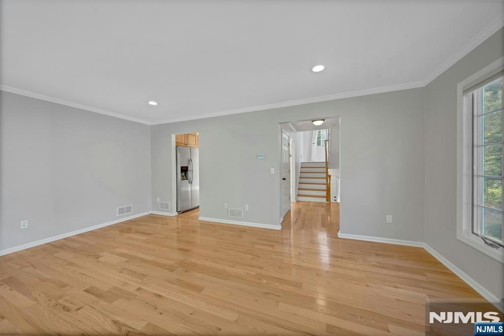 16 Joanne Drive 2A