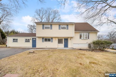 601 Oakwood Drive Northvale NJ 07647