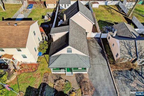 26 Roosevelt Avenue, Par-Troy Hills Twp., NJ 07034 - MLS#: 25008877