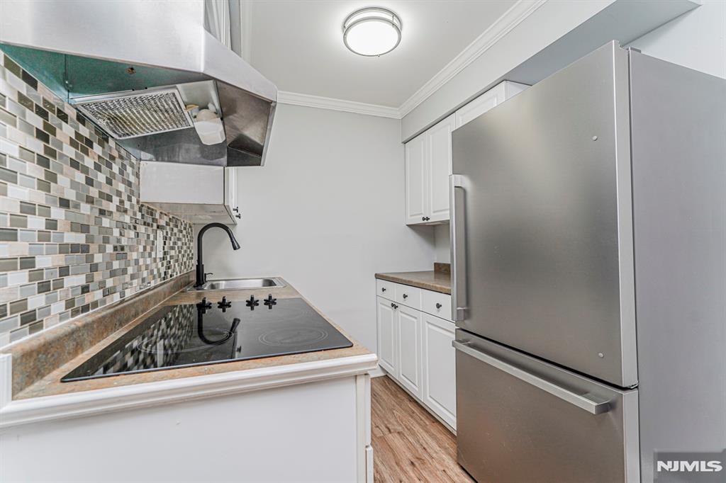 83 68th Street 3