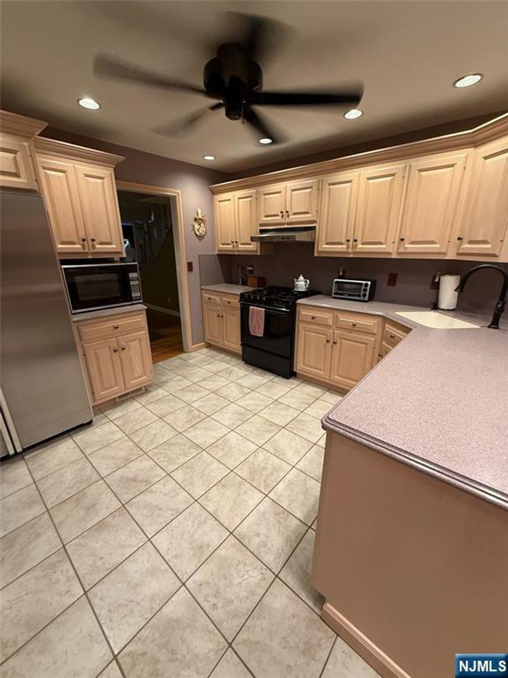 Photo of 77 Graham Terrace, Saddle Brook, NJ 07663 (MLS # 25036042)