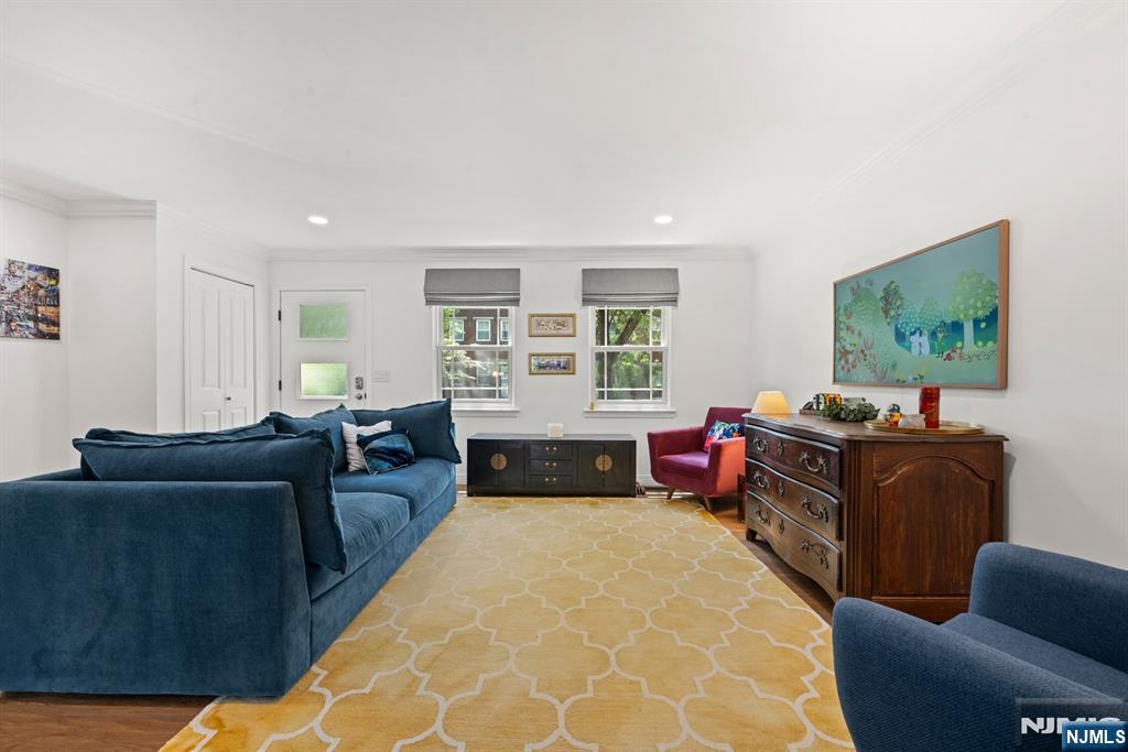 304 9th Street