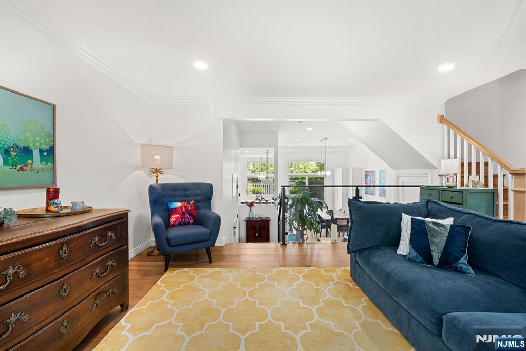 304 9th Street
